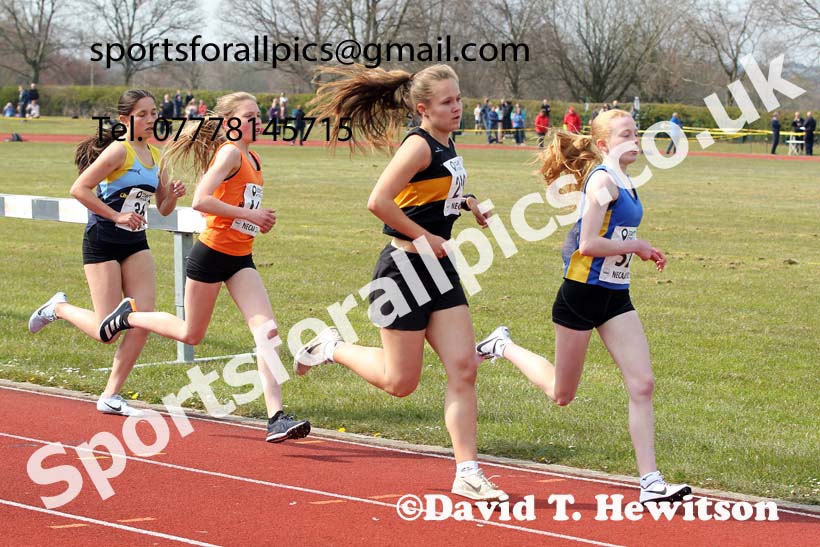 3000 metres, 2021 NECAA Open Graded Meeting, Morpeth. Photo: David T. Hewitson/Sports for All Pics